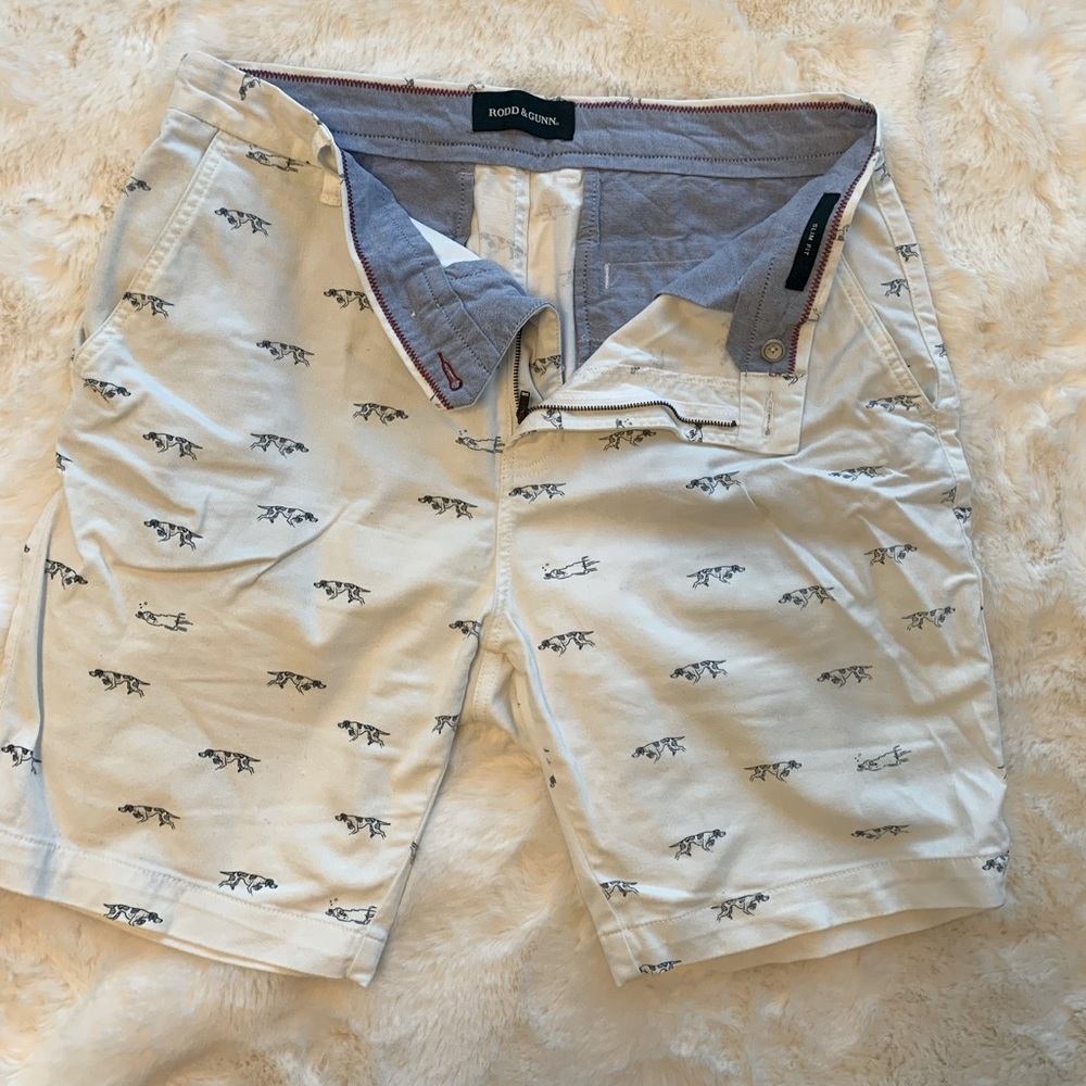 Rodd and Gunn dog shorts
